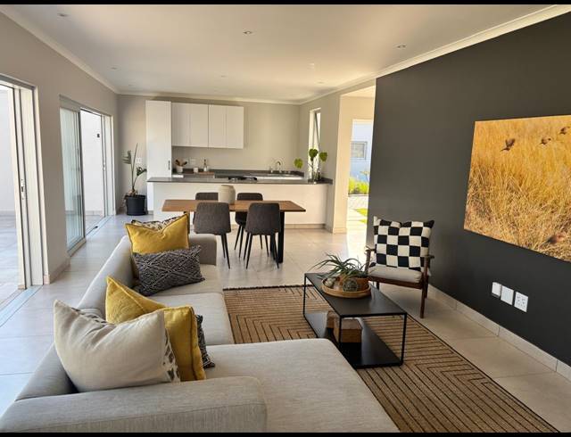 3 BEDROOM HOUSE FOR SALE IN LALELA ESTATE